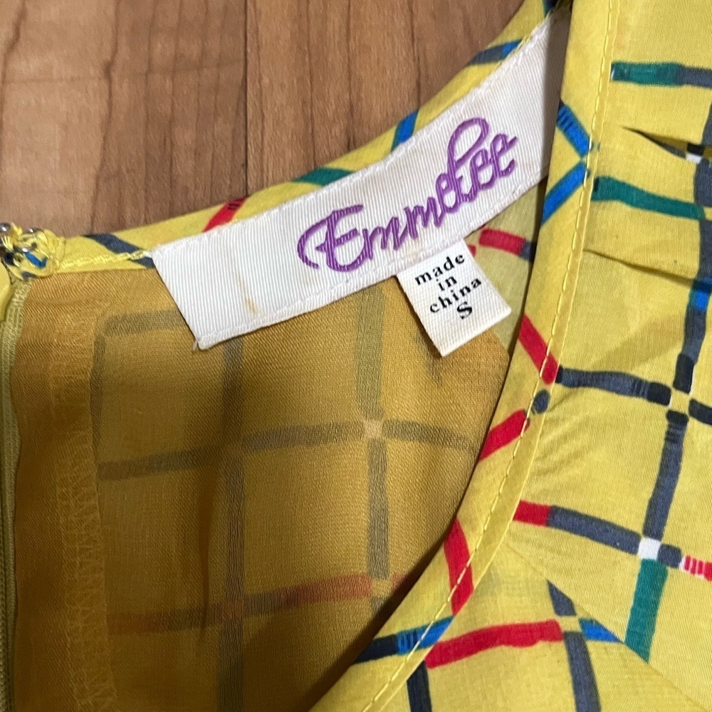 Emmelle Yellow Plaid Shift Dress | Retro Mod Graphic Print | Size Small - Picture 2 of 9